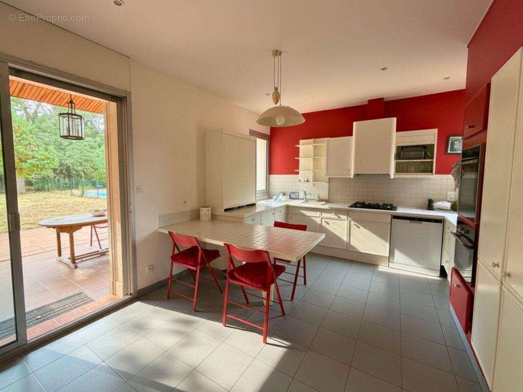   - Maison à TOULOUSE