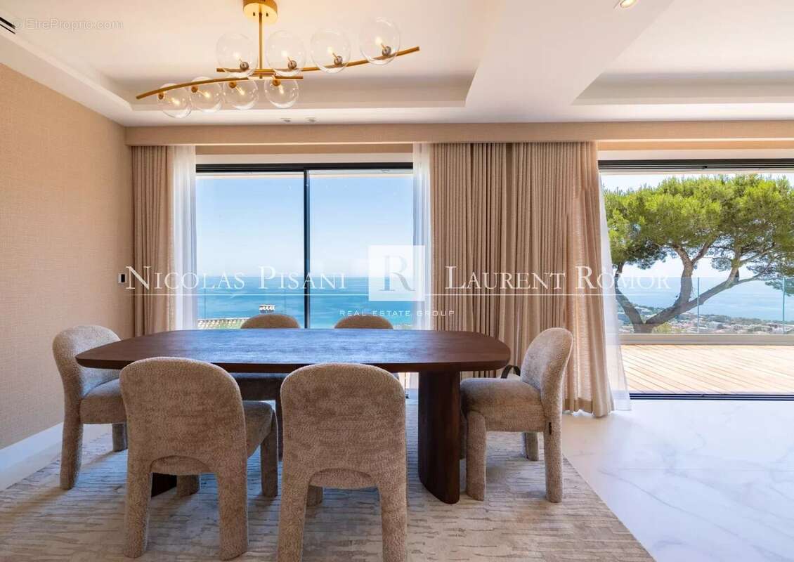 Maison à ROQUEBRUNE-CAP-MARTIN
