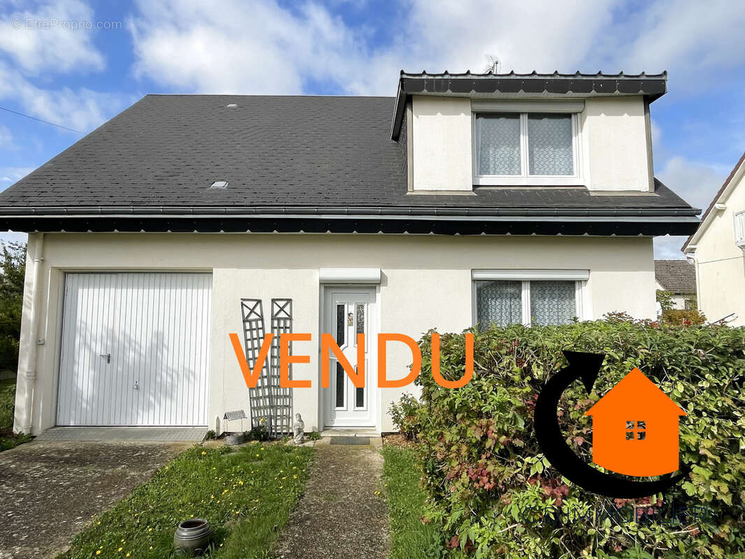 Maison à COURVILLE-SUR-EURE