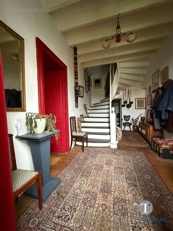 Maison à SAINT-SEURIN-DE-CADOURNE