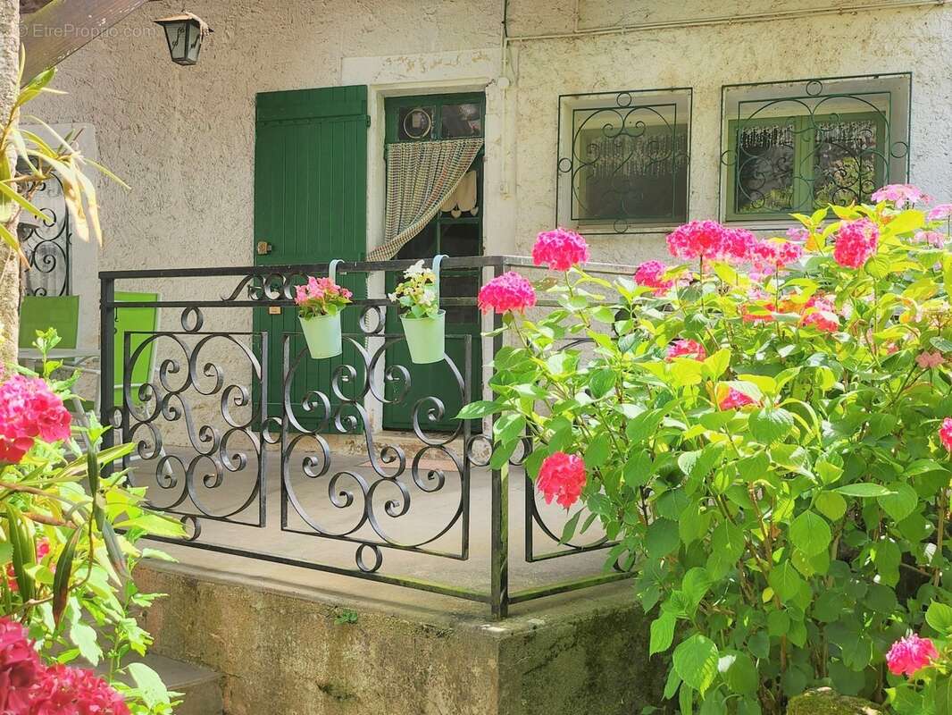 Jolie Maison avec jardin - grange et garage - à vendre 4 pièces CUZORN (Lot-et-Garonne 47) - photo 3