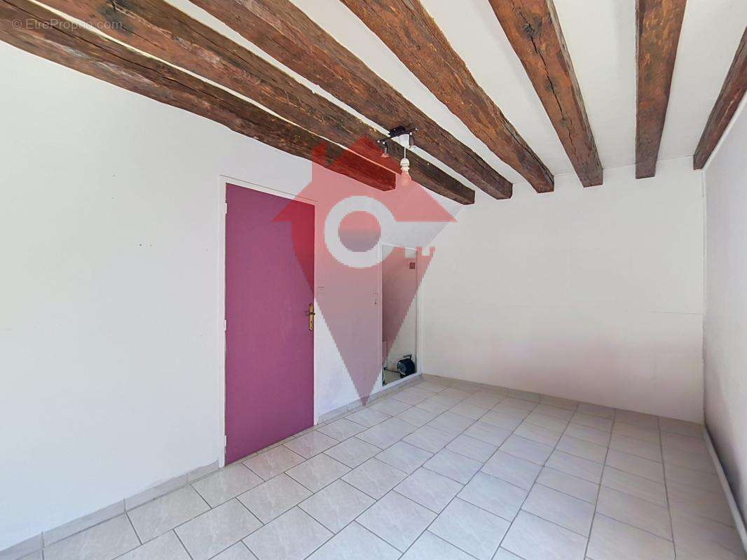 LEUVILLE-SUR-ORGE - Charmant 2 pièces de 46 m2 avec cave et - photo 9