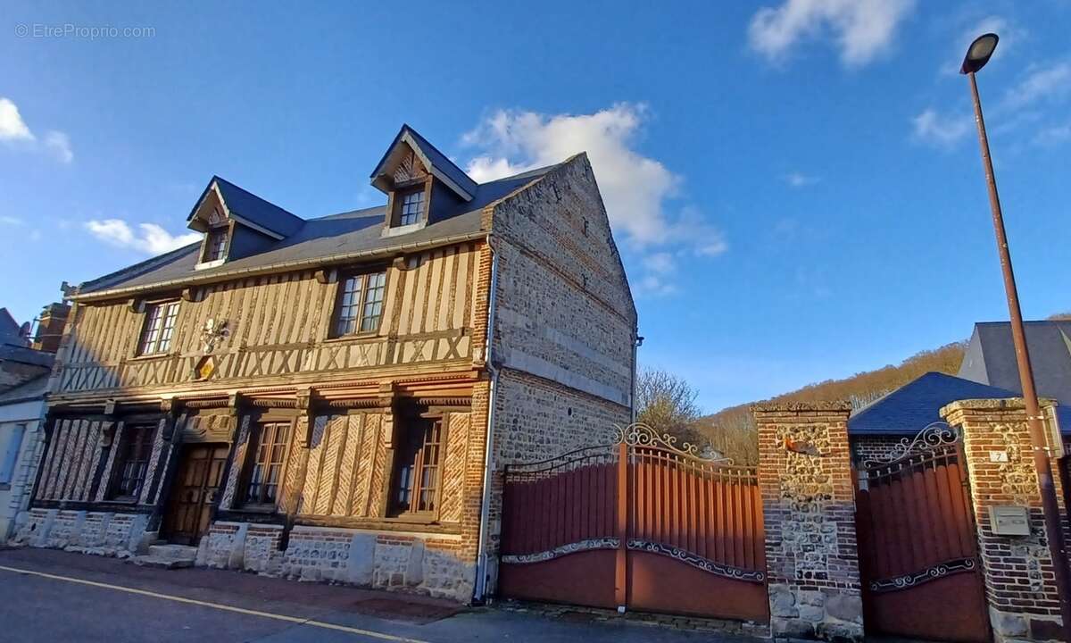 En Vallée de la Durdent Maison normande à vendre à GRAINVILLE LA TEINTURIERE (76) - photo 26