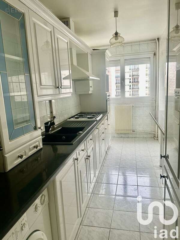 Photo 2 - Appartement à VILLENEUVE-LA-GARENNE