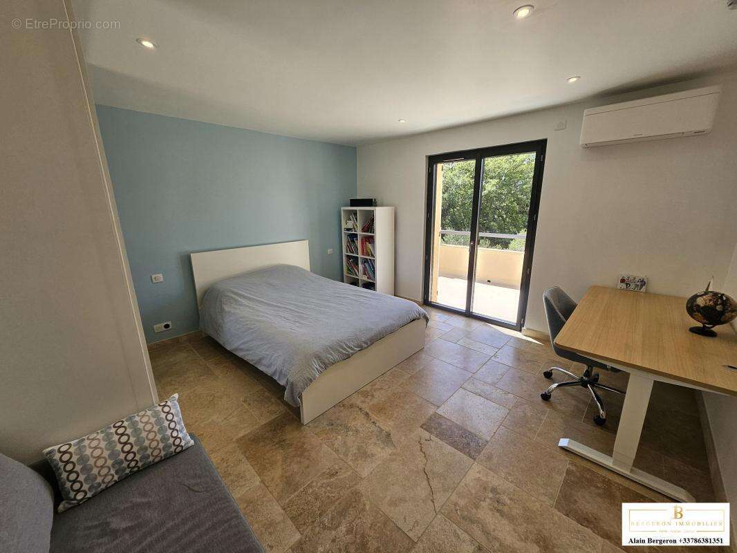 Maison à CABRIS