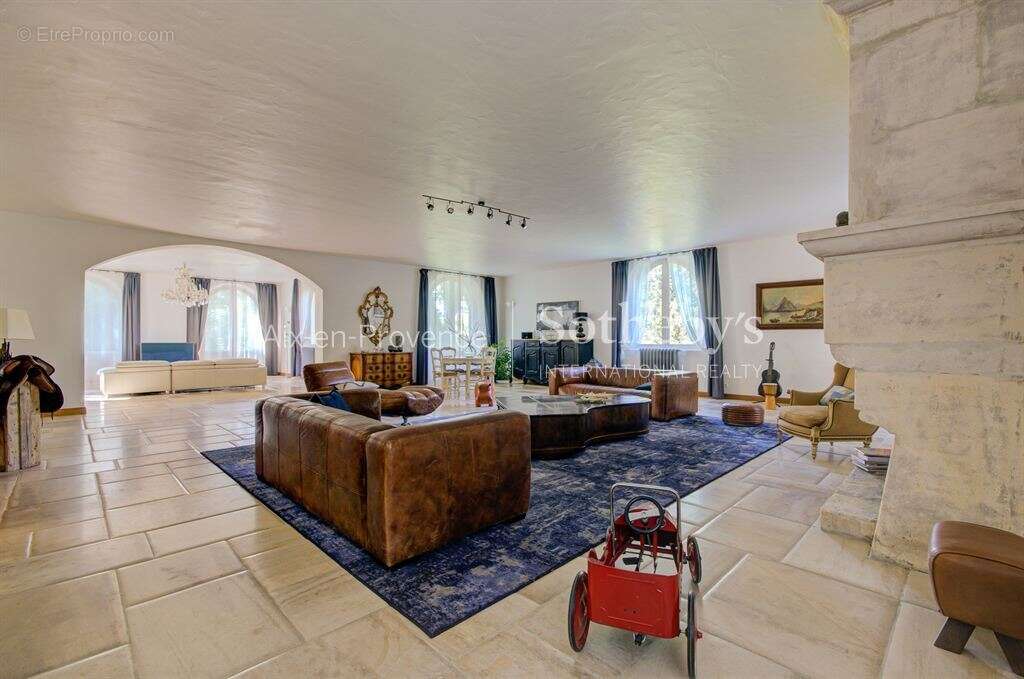 Maison à AIX-EN-PROVENCE