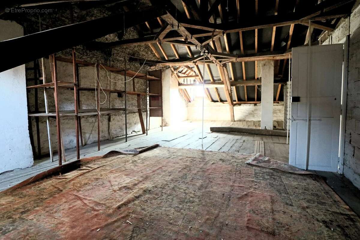 IDEAL INVESTISSEUR, appartement de 221m² pouvant être divisé - photo 15