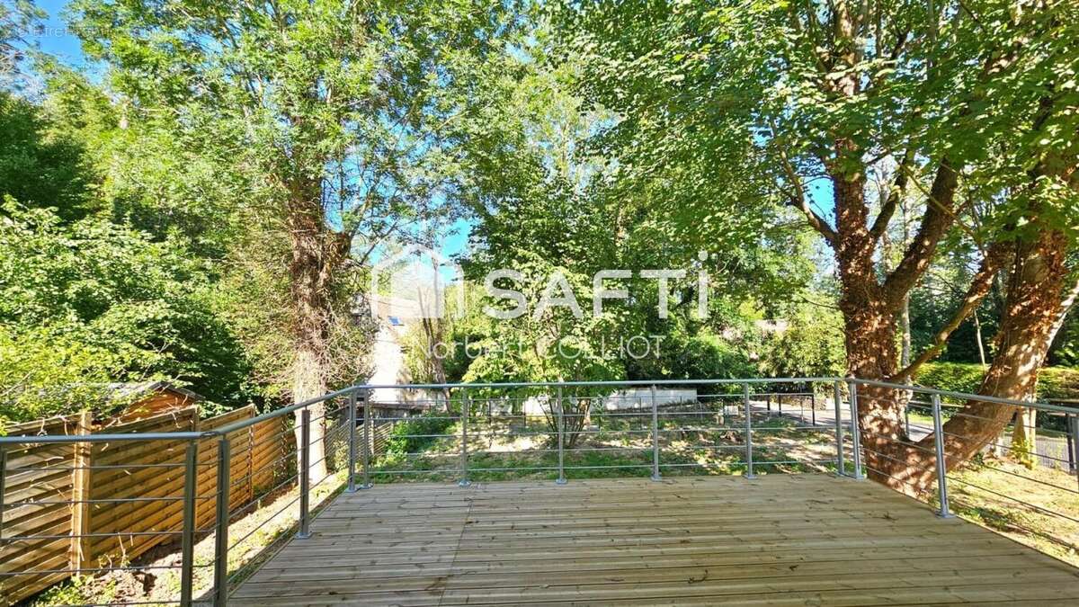 Photo 4 - Maison à NEAUPHLE-LE-VIEUX