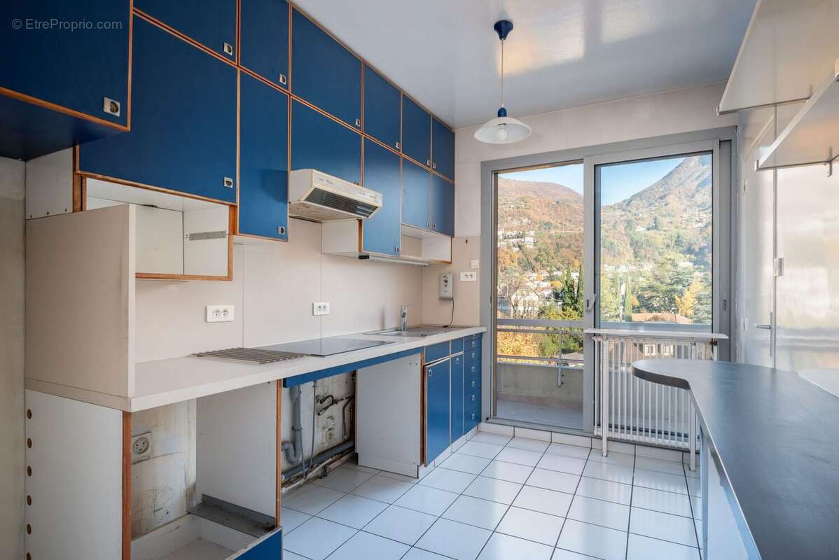 Appartement à MEYLAN