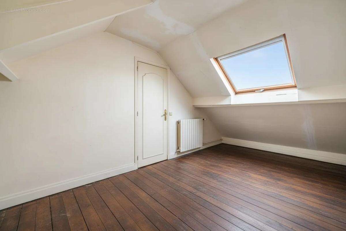 Maison de 6 pièces de 90 m² + 34m2 de dépendance situé à Ermont - photo 15