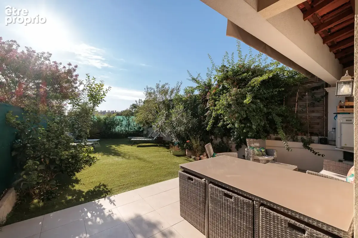 Une Pépite à Antibes - Maison 4 pièces avec jardin, garage et stationnements - photo 3