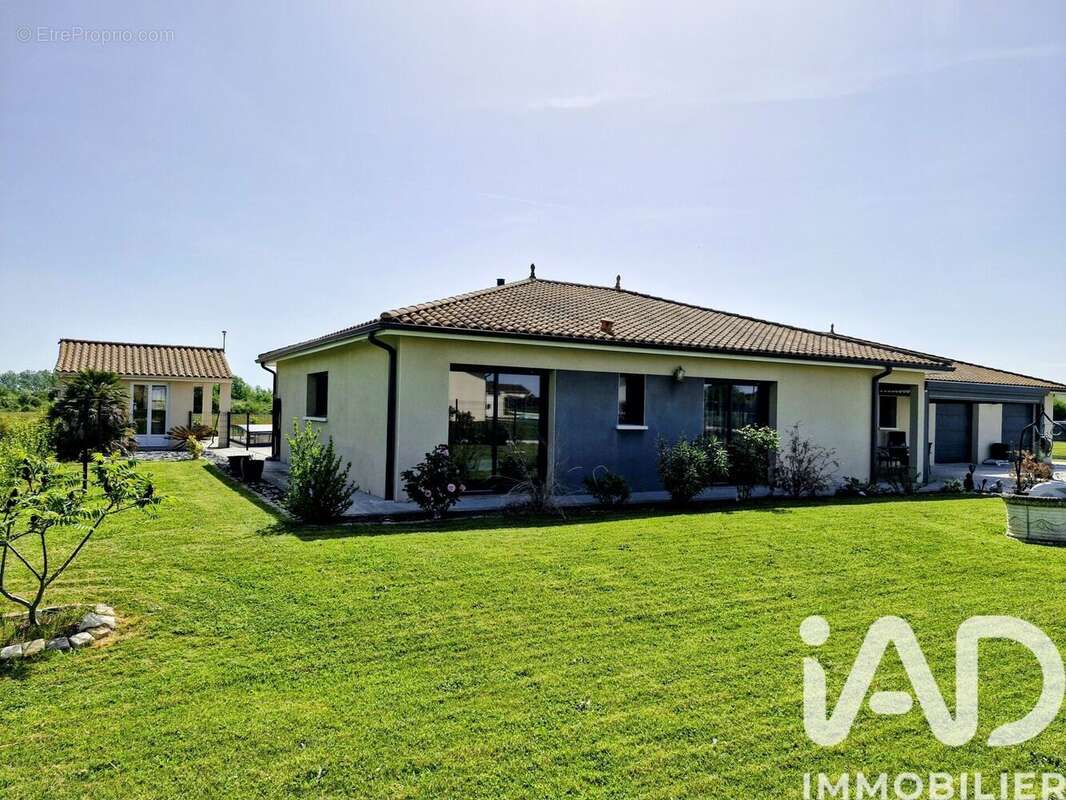Photo 3 - Maison à LAMONZIE-SAINT-MARTIN