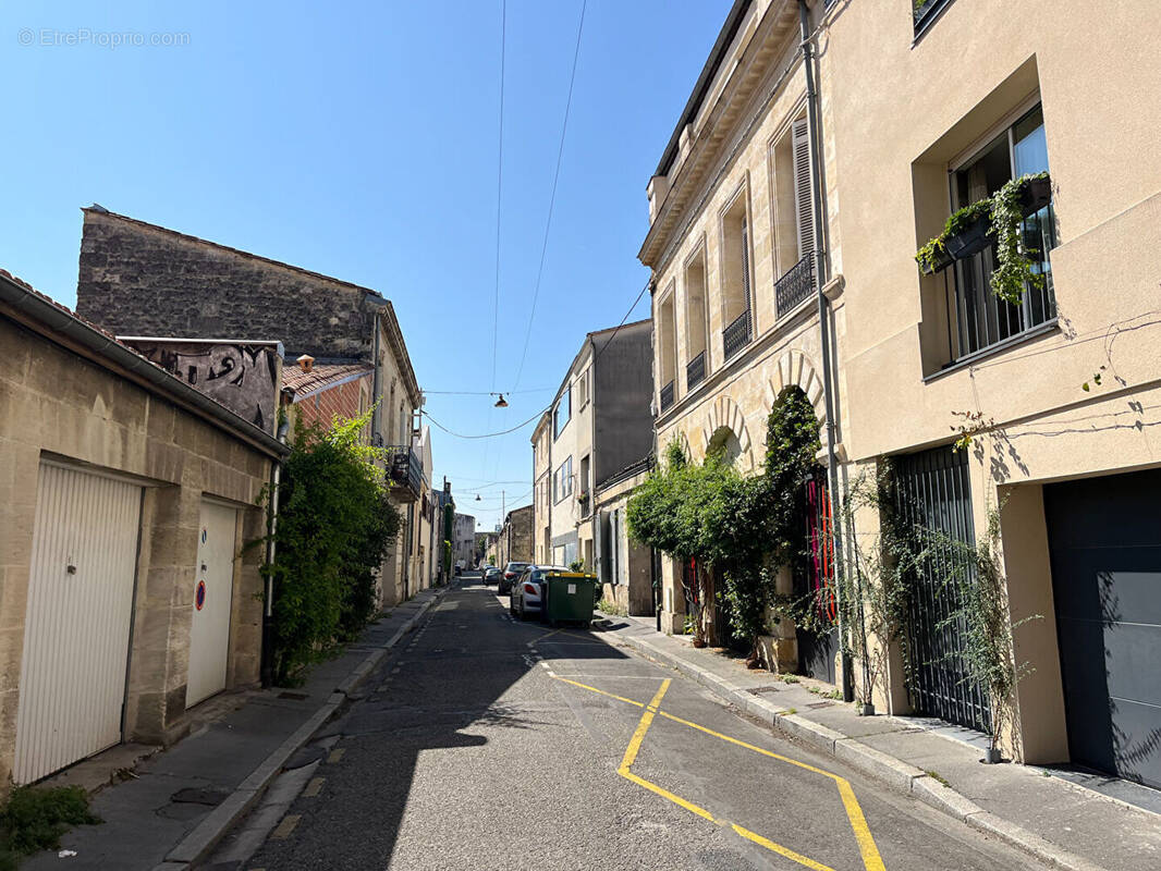 Autre à BORDEAUX