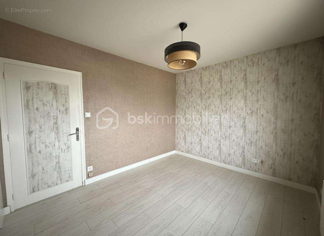 Maison familiale – 6 chambres – un cadre de vie idéal ! - photo 6