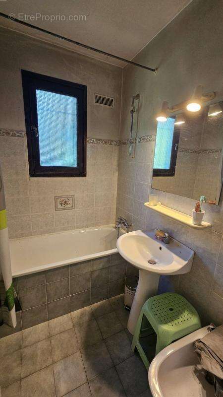 Maison 91 m² à Villeneuve-De-Riviere  - photo 6