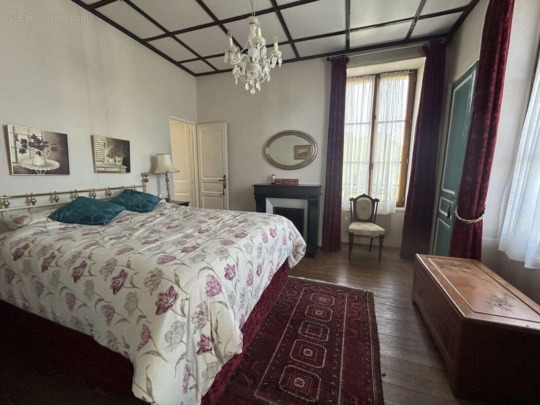 Maison à CERISY-BELLE-ETOILE