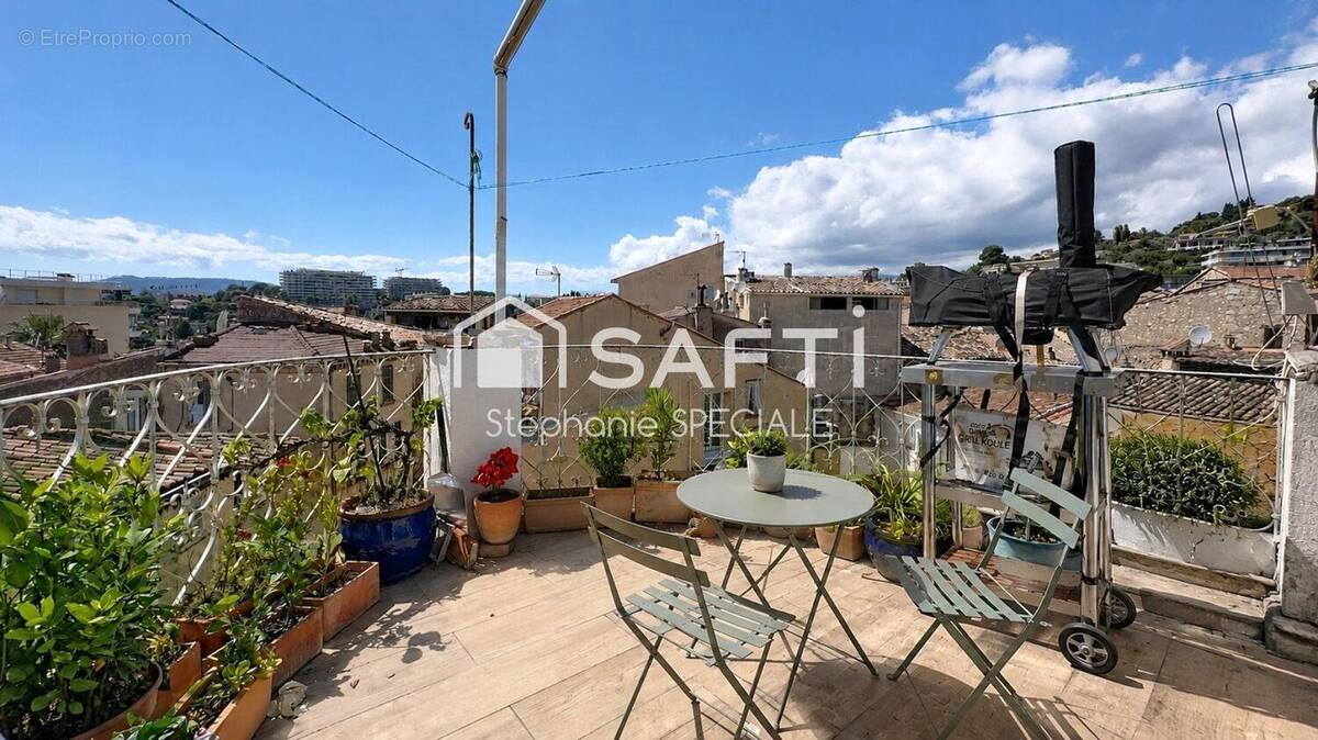 Photo 1 - Maison à LE CANNET