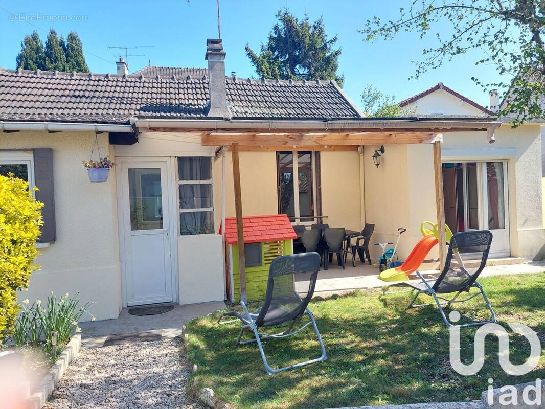 Photo 1 - Maison à VILLIERS-LE-BEL