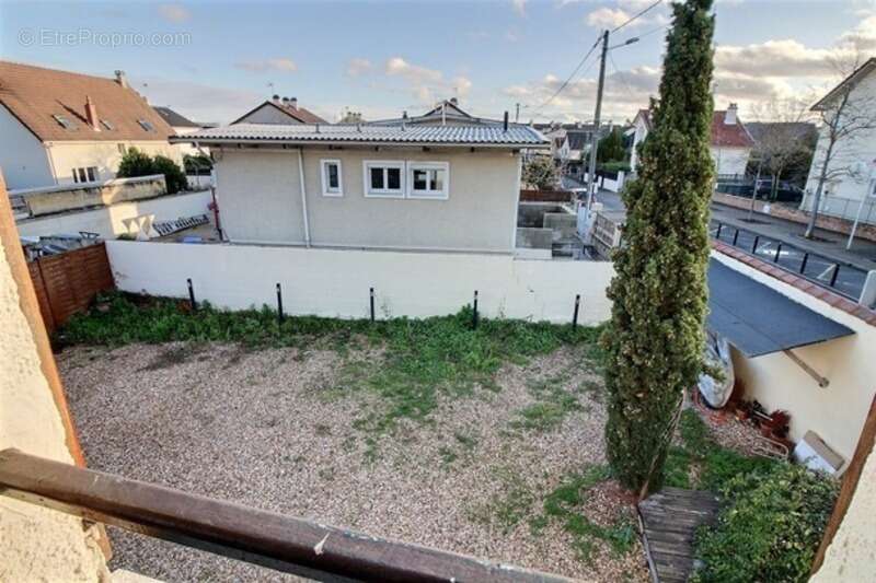 Appartement à CARRIERES-SOUS-POISSY
