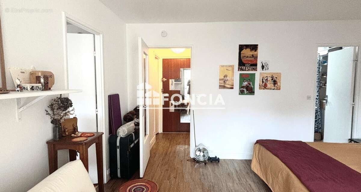 Appartement à PARIS-18E
