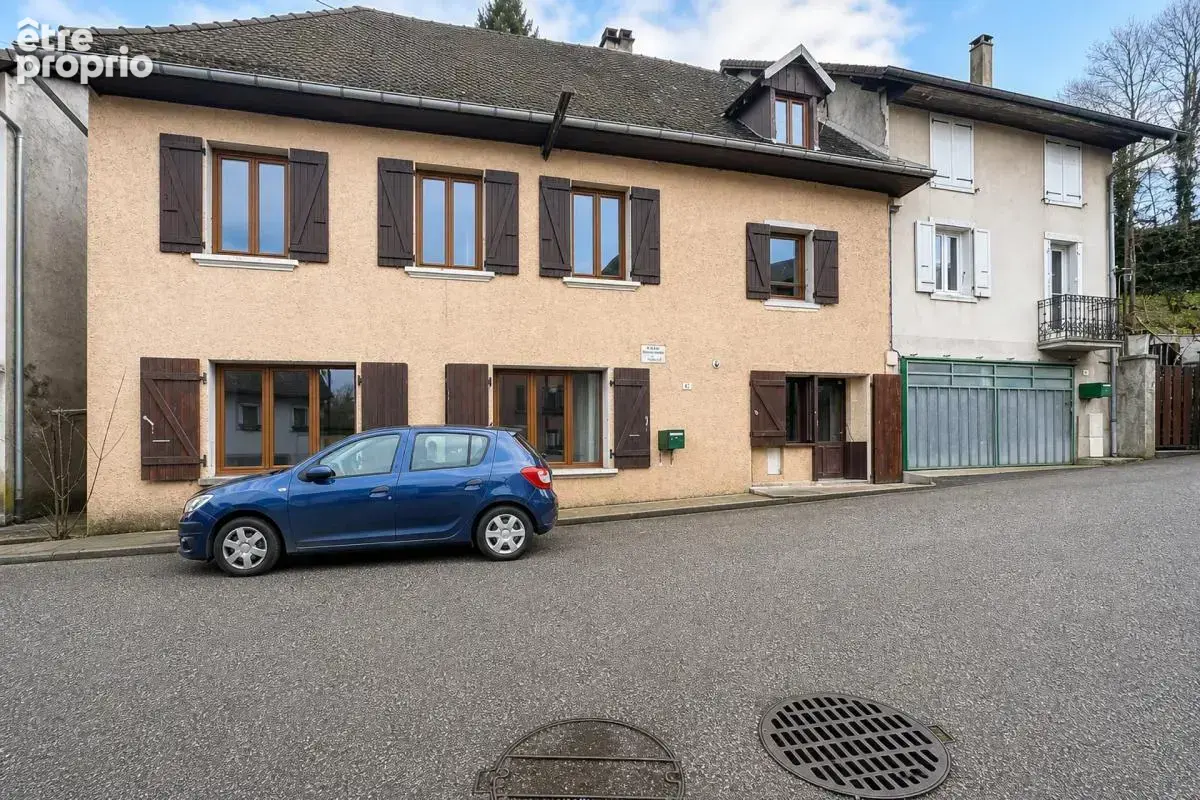 Maison de 4 pièces de 140 m² à Le Pont-de-Beauvoisin - photo 3