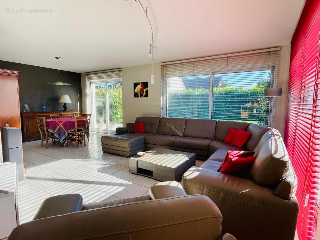   - Maison à FEGERSHEIM