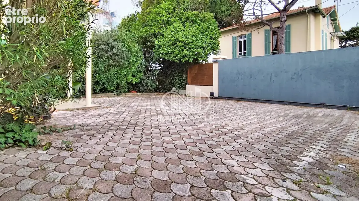 Antibes - bijou plage - immeuble de rapport 3 lots - 60m plage - haut rendement - photo 7