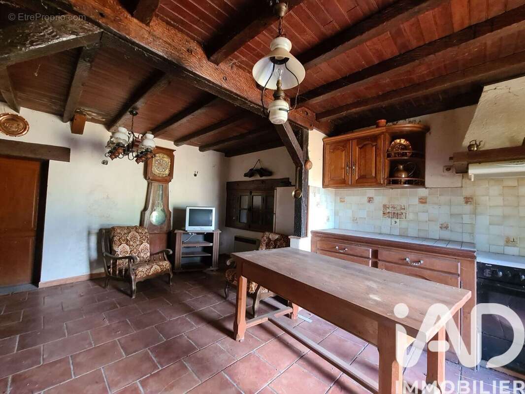 Maison 56 m² à Ginestet  - photo 2