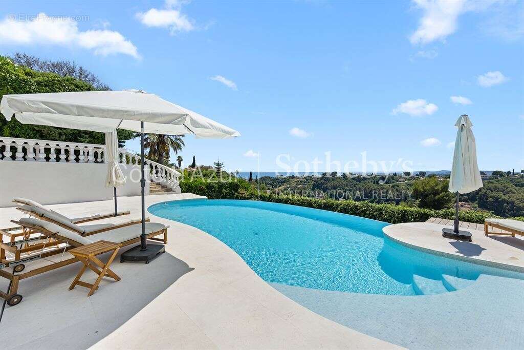 Villa de prestige avec vue mer panoramique à Cagnes-sur-Mer et maison d'invités - photo 11