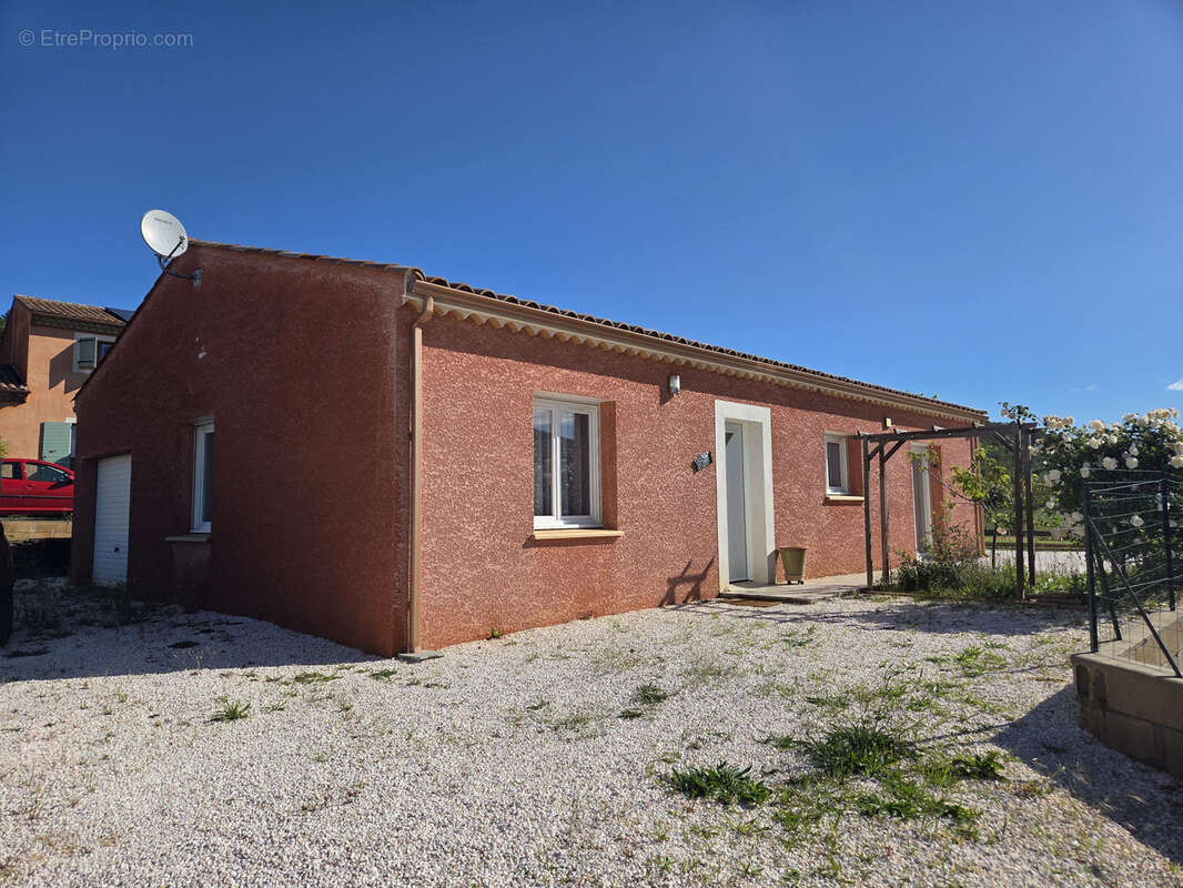 Maison à CEBAZAN