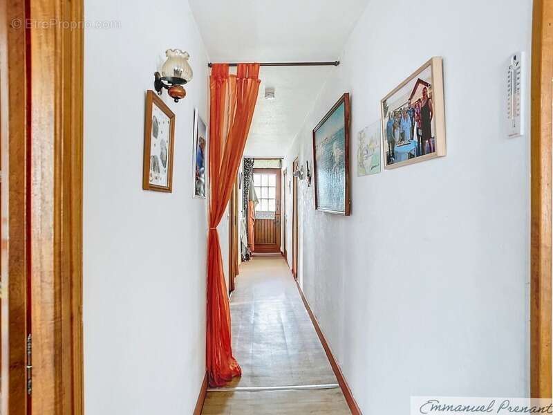 Maison à SAINT-CALAIS