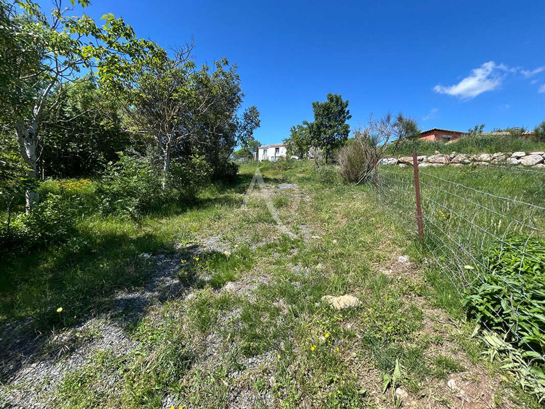 Terrain à VILLEFLOURE