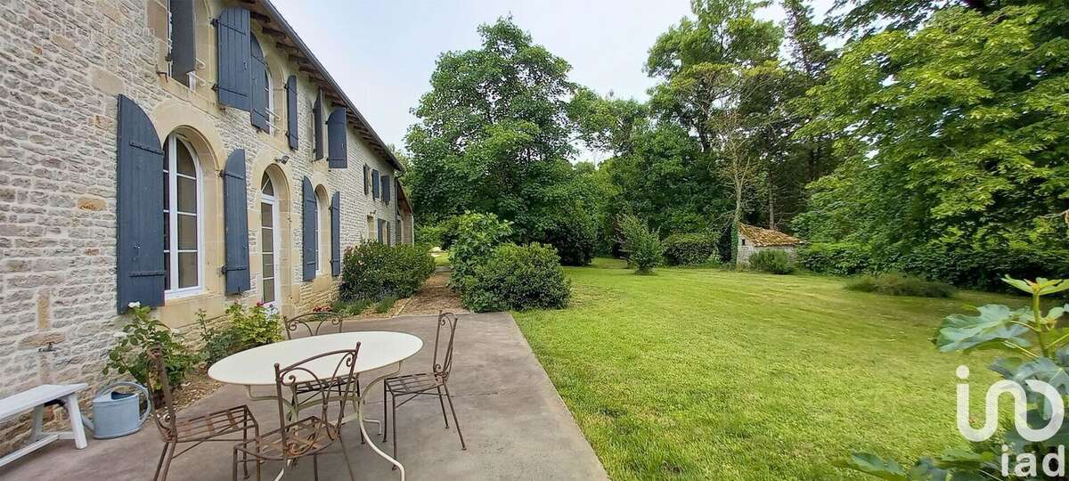 Photo 2 - Maison à LE VERT