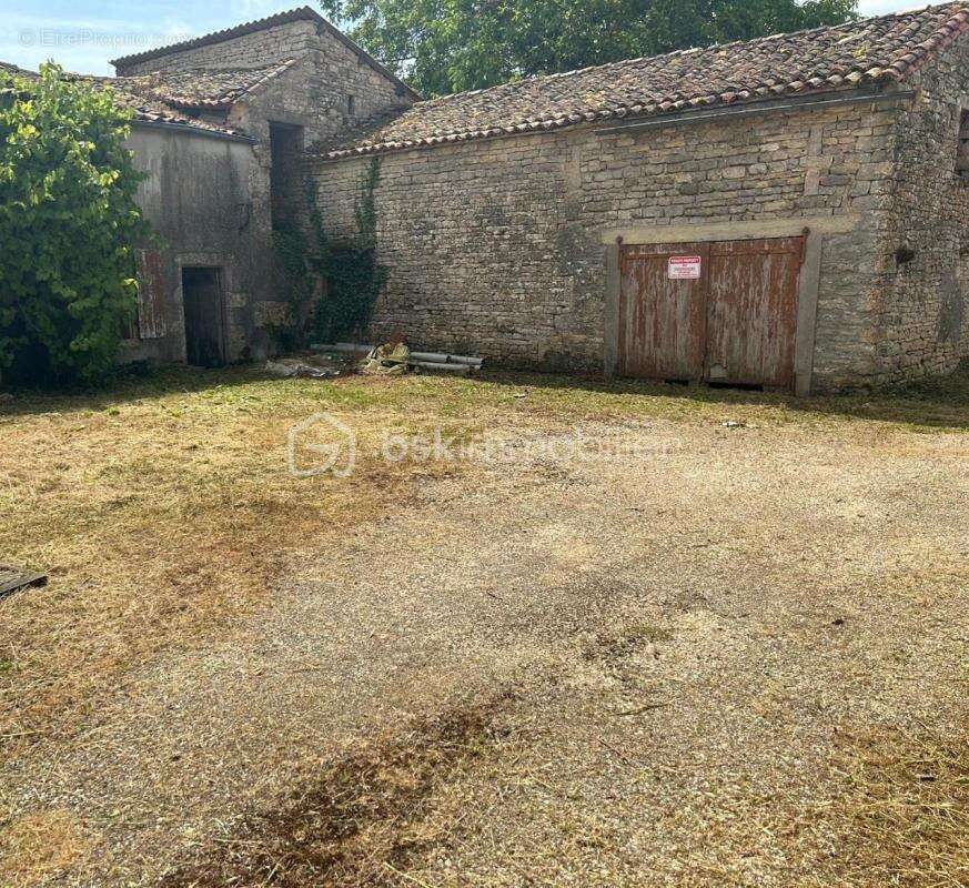 Maison à VANCAIS