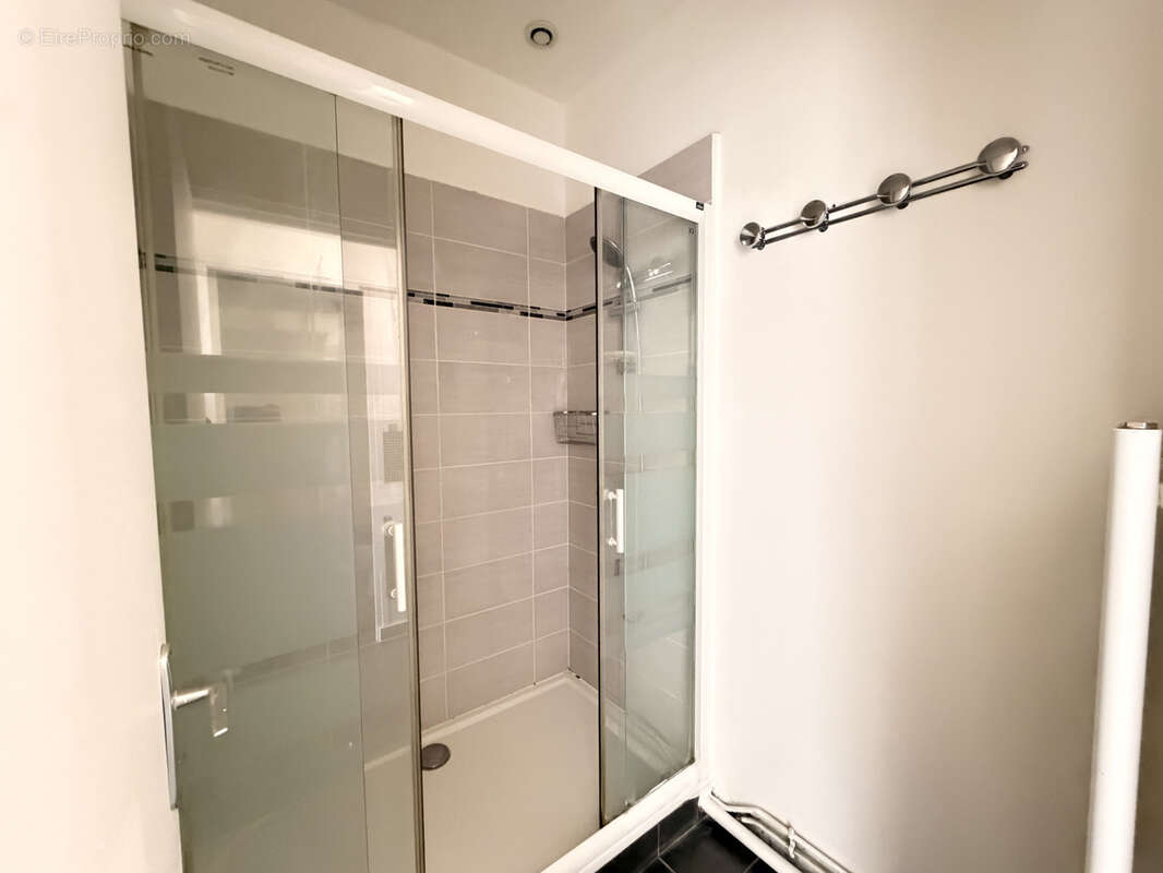 Appartement à SAINT-MAUR-DES-FOSSES