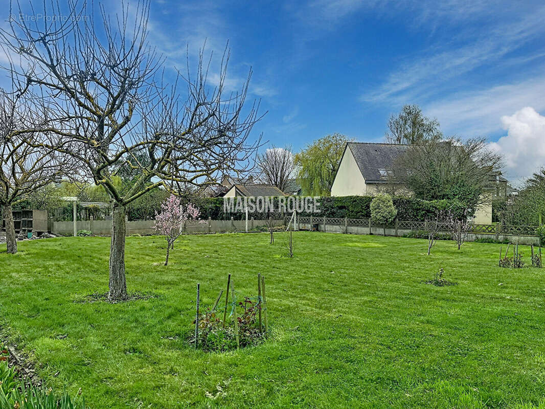 Maison à LA GOUESNIERE