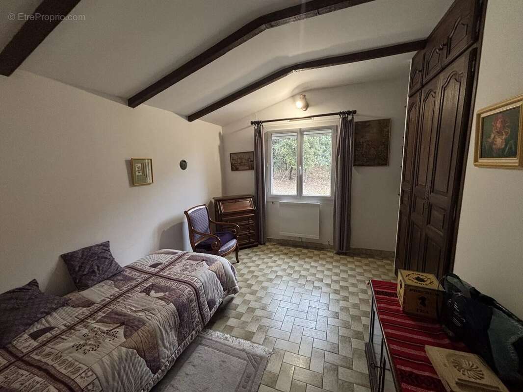 Maison à FIGANIERES