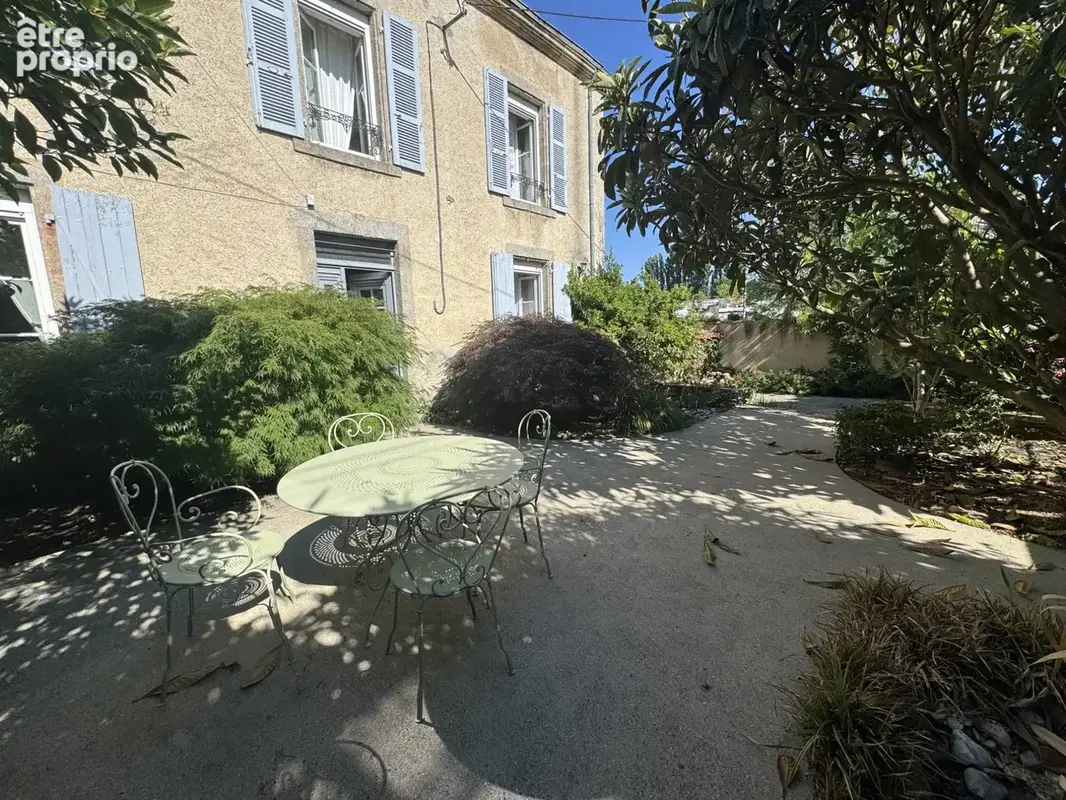 Maison à BREUIL-BARRET