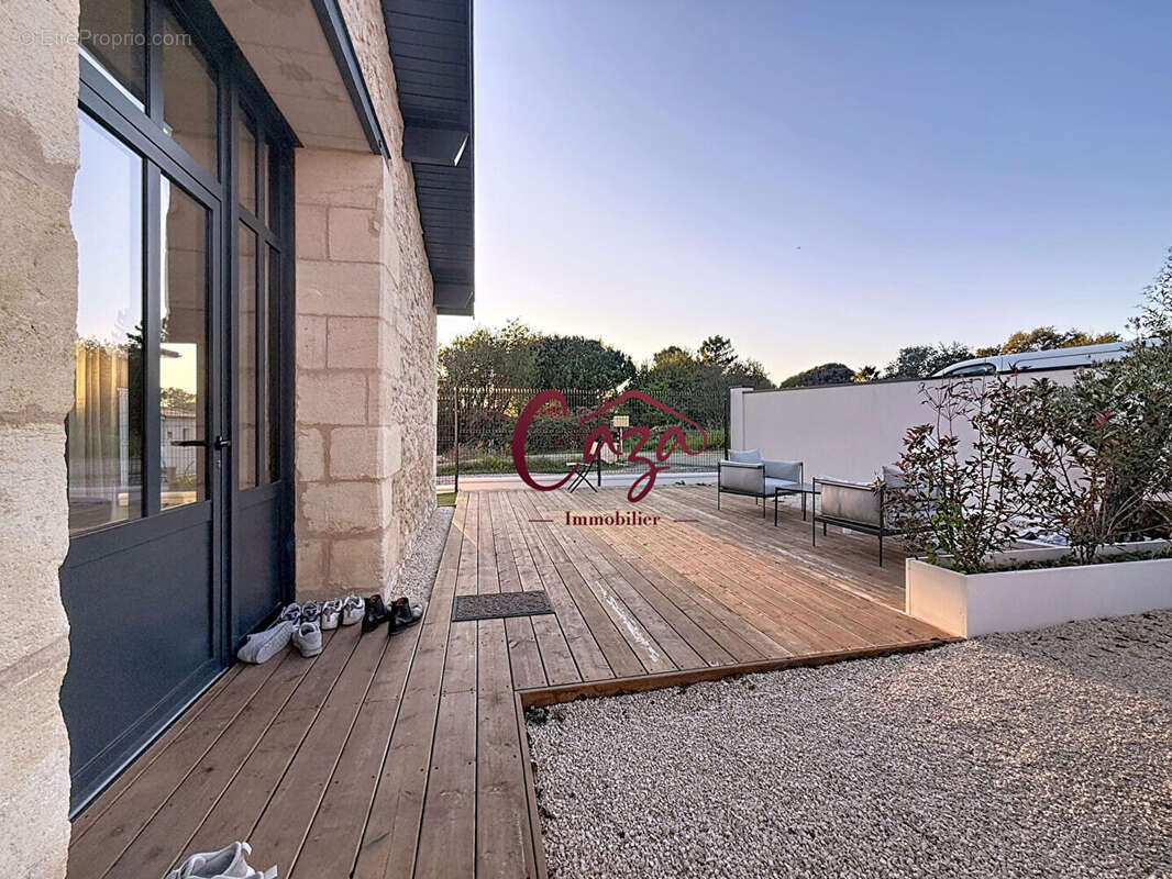 Maison à SALLEBOEUF