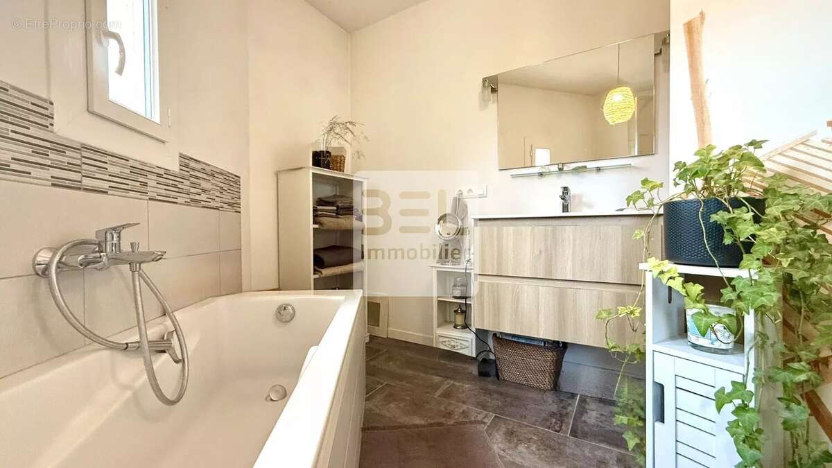 Appartement à ORANGE