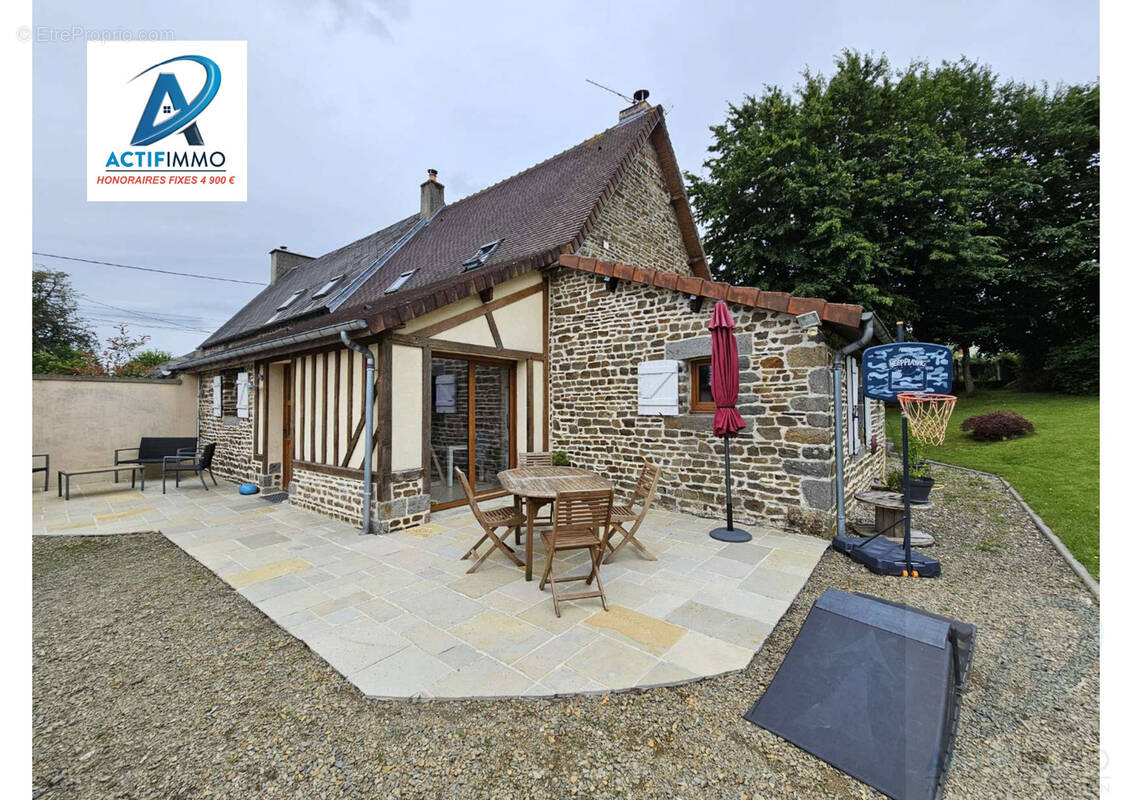 Maison à LA CHAPELLE-BICHE