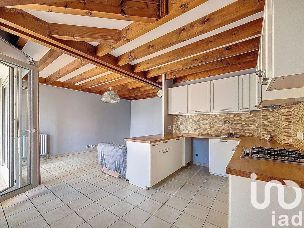 Photo 2 - Appartement à CRAPONNE