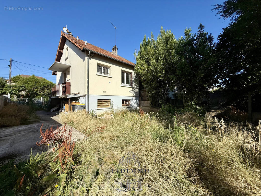 Maison à ORMESSON-SUR-MARNE