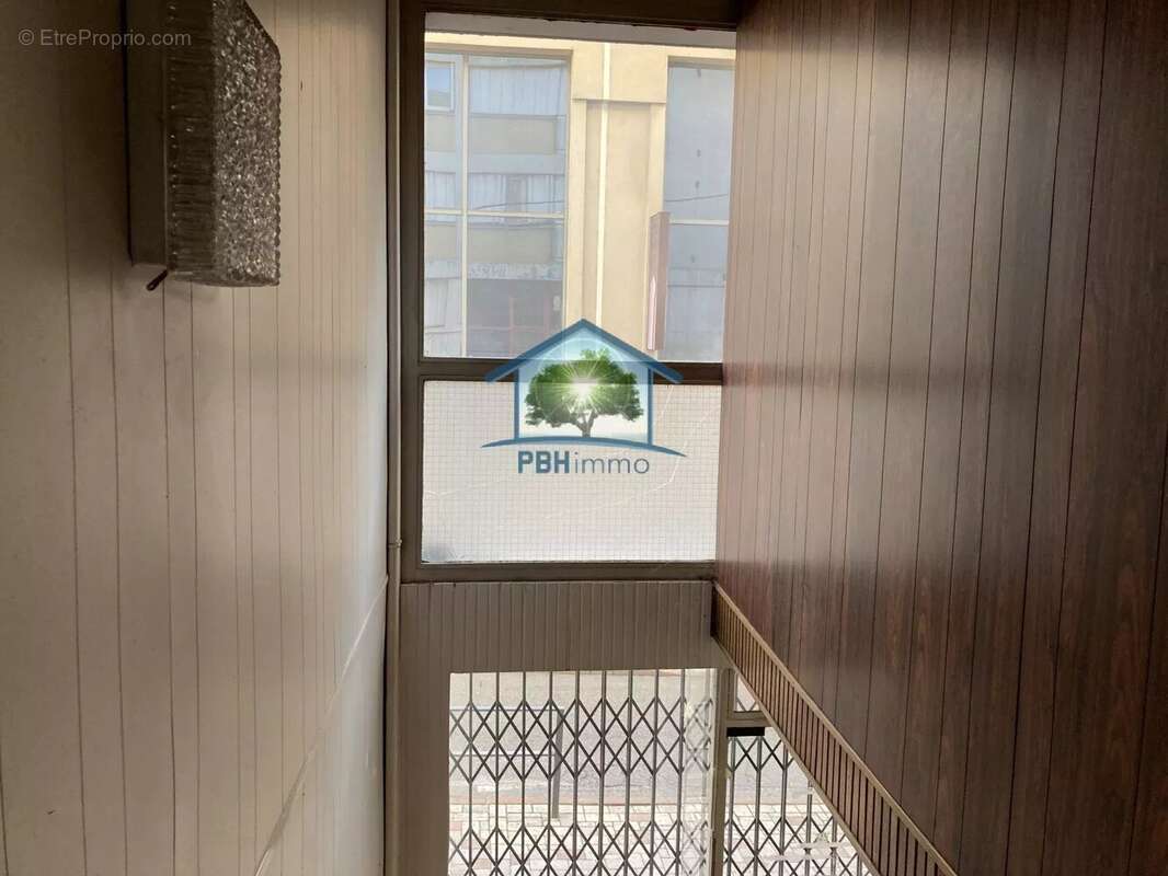 Commerce à SAINT-ETIENNE