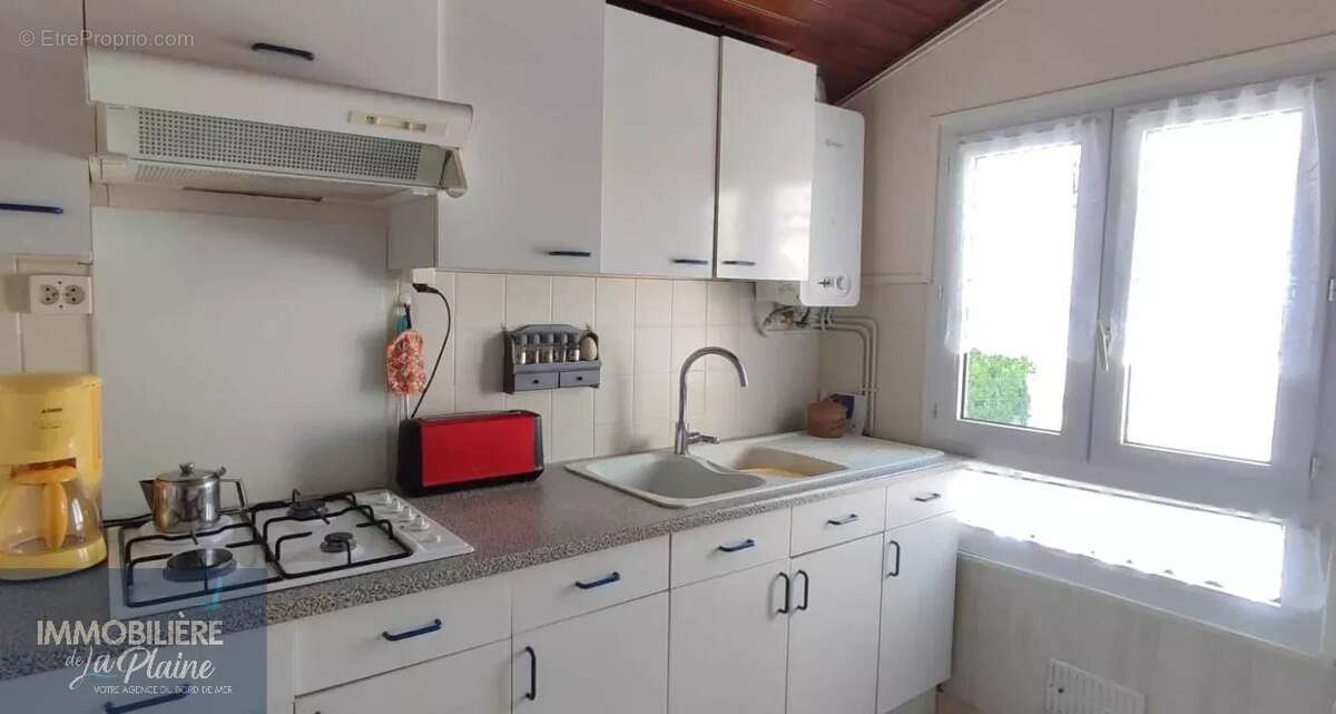PLAIN-PIED - 3 PIECES - 49 m² environ - photo 8