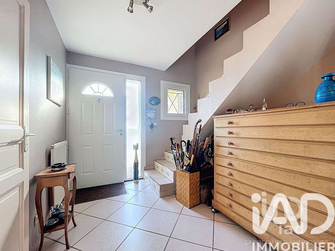 Photo 2 - Maison à COMMUNAY