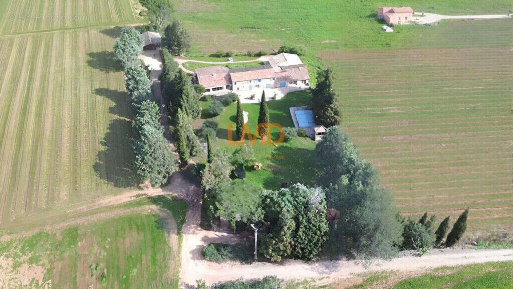 Terrain à LA MOTTE