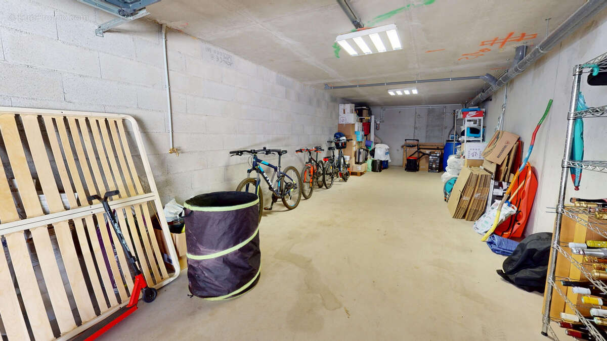 Appartement à HAUTEVILLE-LES-DIJON