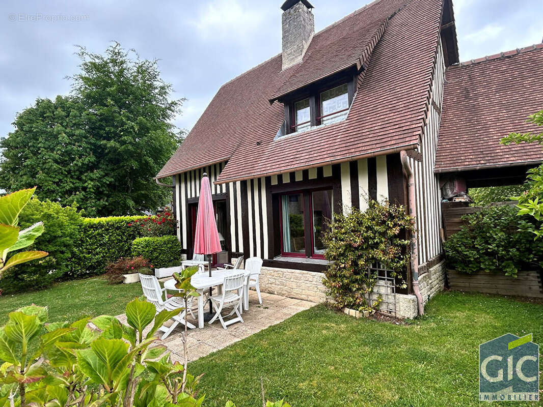 Maison à TOURGEVILLE