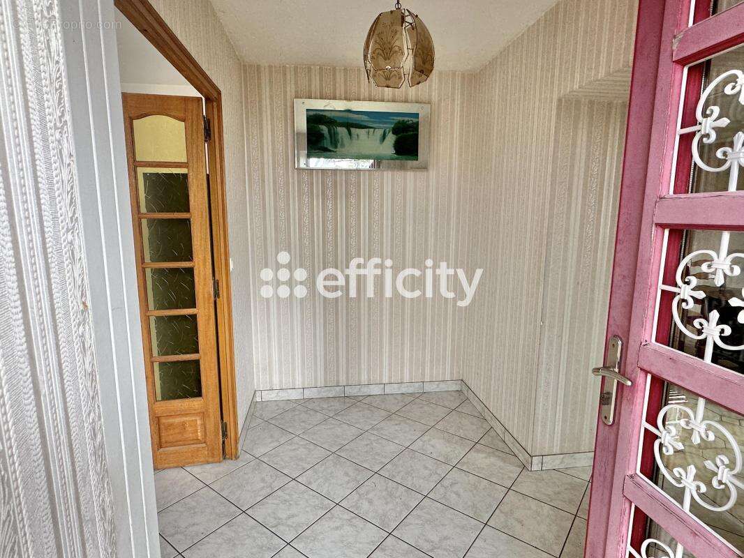 Maison à SAINT-JULIEN-DE-CONCELLES